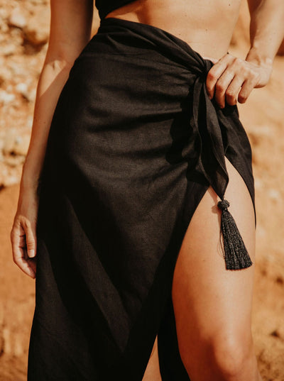 Nanaya Midi Skirt | Black